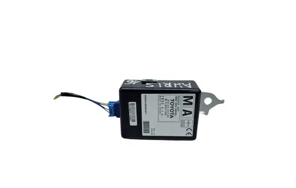 Toyota Auris E180 Door control unit/module 8974002100