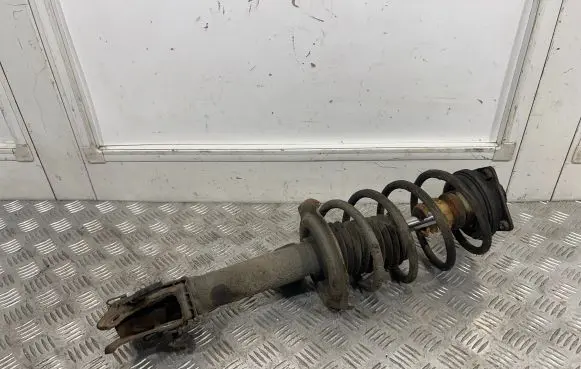Mercedes-Benz B W245 Front shock absorber/damper