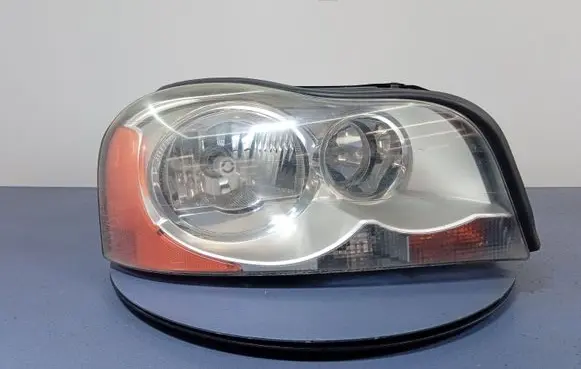 Volvo XC90 Headlight/headlamp 30678187
