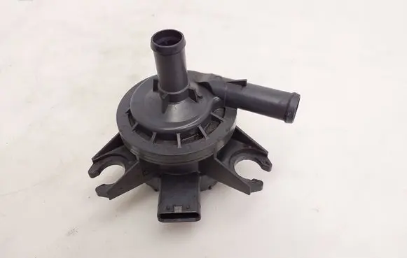 Lexus RX III Electric auxiliary coolant/water pump G904047090 11J203262