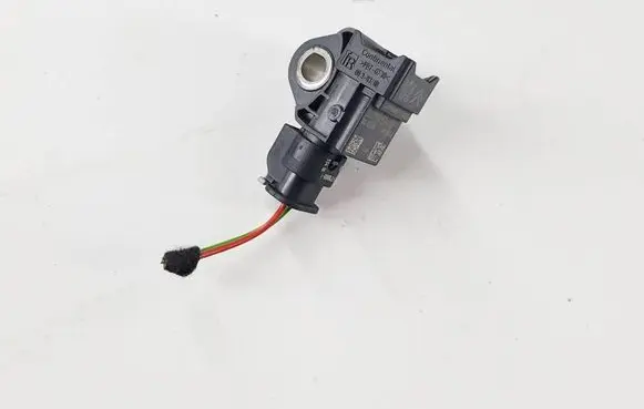 Peugeot 508 II Airbag deployment crash/impact sensor 9810452480-58 9810452480