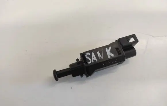 Clutch pedal sensor