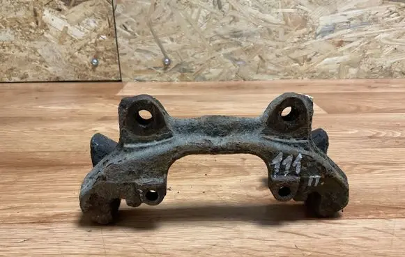 Alfa Romeo 147 Front Brake Caliper Pad/Carrier 