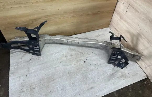 BMW 5 E60 E61 Front bumper support beam