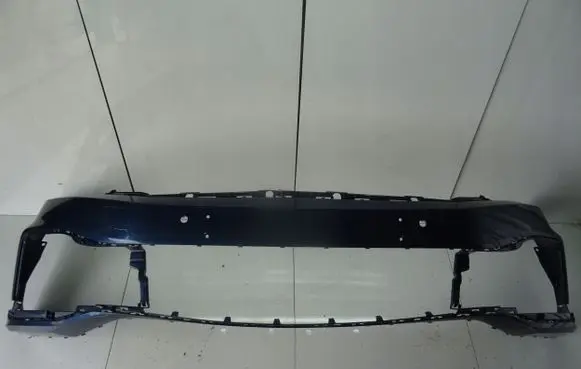 Volkswagen PASSAT B8 Front bumper R32P1