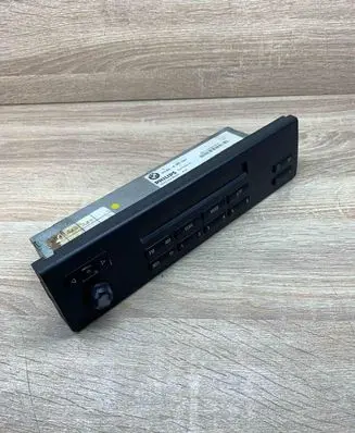 BMW 5 E39 Radio/CD/DVD/GPS head unit 8361087