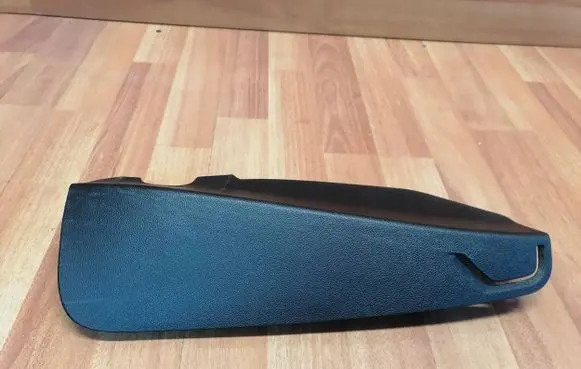 Renault Megane IV Other sill/pillar trim element 887508064R