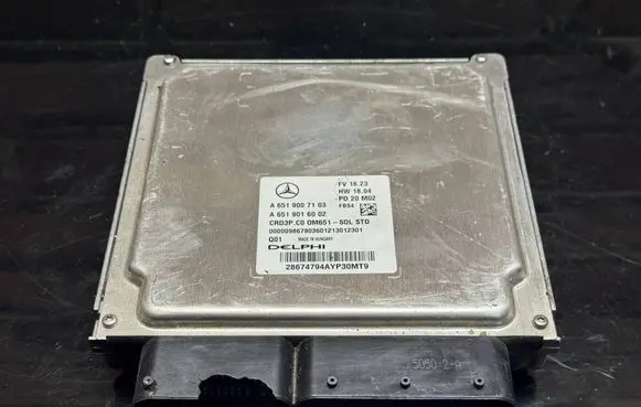Mercedes-Benz Sprinter W906 Engine control unit/module A6519007103 A6519016002 28674794AYP