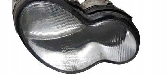 Mercedes-Benz C W203 Headlight/headlamp A2038200261
