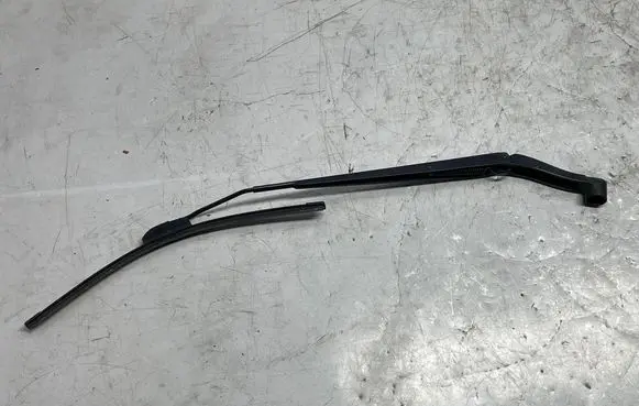 Opel Insignia A Windshield/front glass wiper blade 134714