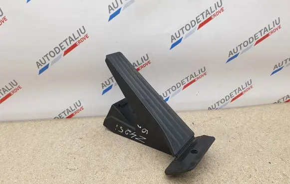 BMW Z4 E89 Accelerator throttle pedal 6788633 35426788633