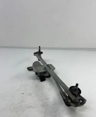 KIA Sorento Front wiper linkage and motor 