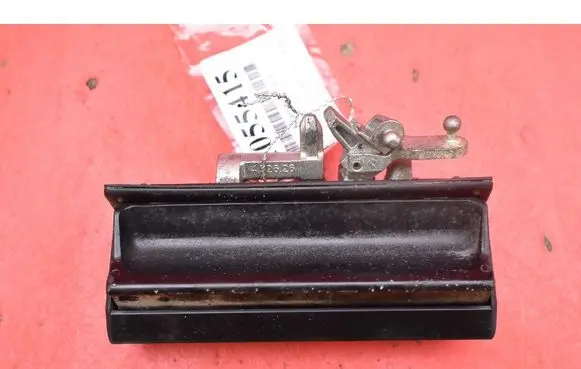 Seat Toledo III (5P) Tailgate/trunk/boot exterior handle 1M5827561E