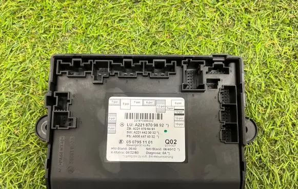Mercedes-Benz S AMG W221 Door control unit/module A2218709892 A2214423032