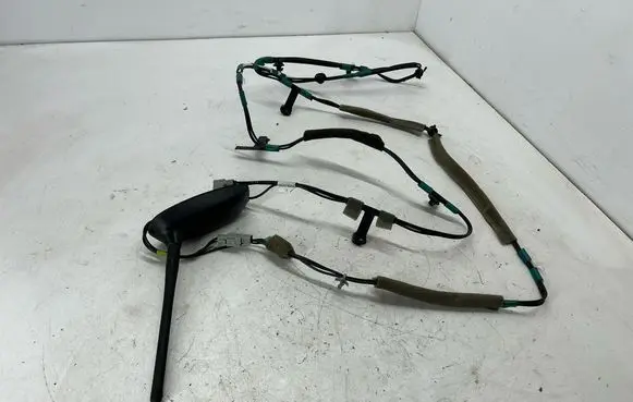 Nissan Rogue Radio antenna 282084BA0B 282434BA0B