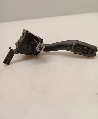 Audi A3 S3 A3 Sportback 8P Wiper control stalk 8P0953519E 10004012 00501293515370