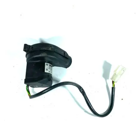 BMW 3 E46 Engine control unit/module fan 1745182 12901745182 1702435