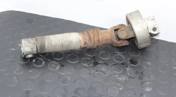 Mercedes-Benz CLS C219 Steering column universal joint