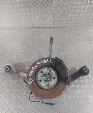 Mercedes-Benz CLS C219 Front wheel hub spindle knuckle