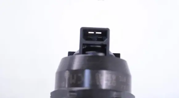 Audi A4 S4 B7 8E 8H Fuel injector 038130073BJ 0414720229