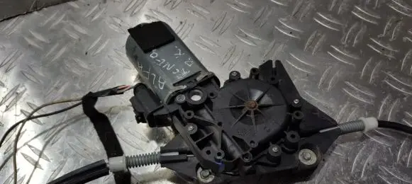 Alfa Romeo 156 Front door window regulator motor 400396a