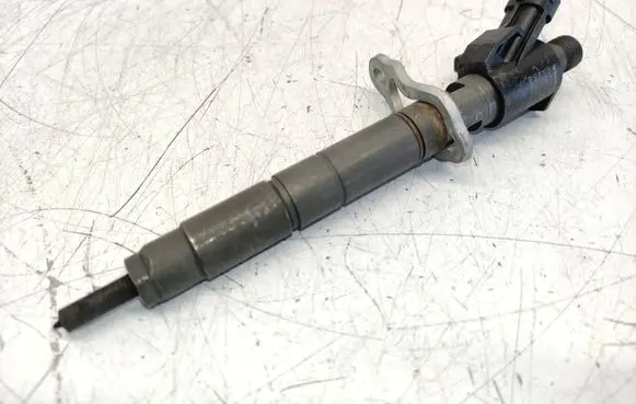 Volvo XC60 Fuel injector 31303238 0445166046 B445141
