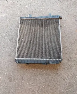 Mercedes-Benz Vario Coolant radiator A6685000102 07993
