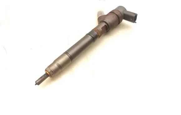 Hyundai i40 Fuel injector 338002A800 0445110411