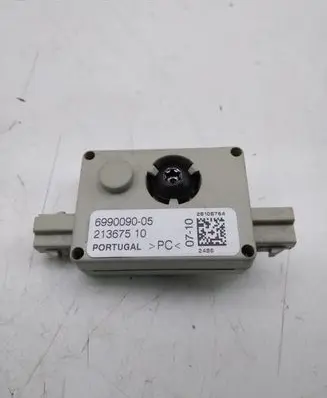 BMW 3 E90 E91 Aerial antenna amplifier 699009005