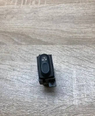 Renault Clio III Electric window control switch 