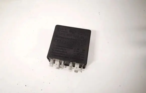 Audi A3 S3 8L Other relay 4b0919471 5kd006568-04