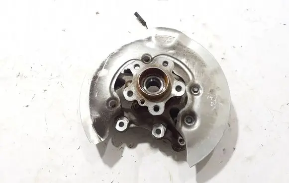 BMW 4 G22 G23 G24 G26 Rear wheel hub 6893272