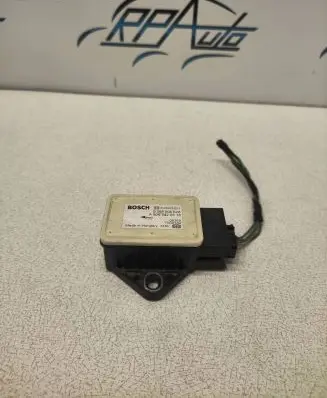 Volkswagen Crafter ESP acceleration yaw rate sensor ZGS003Q03 0265000528