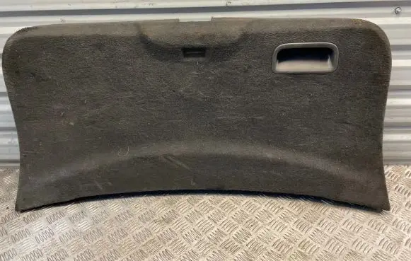 Trunk/boot lower side trim panel