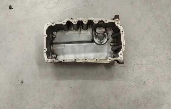 Volkswagen PASSAT CC Oil sump 03G103603 AC43400