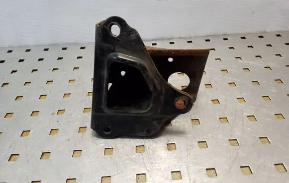 Subaru Legacy Rear bumper mounting bracket