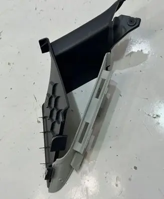 Volkswagen Golf VIII Other sill/pillar trim element 5G0868143A | 888.112.722K000194