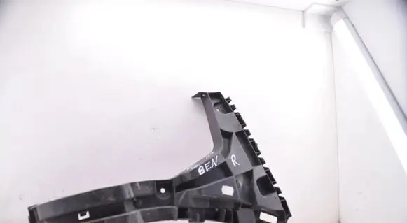 Audi Q3 8U Rear bumper mounting bracket 8U0807454A