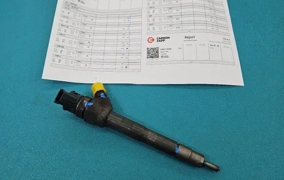 Fuel injector
