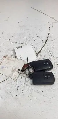 Toyota Yaris Ignition key/card