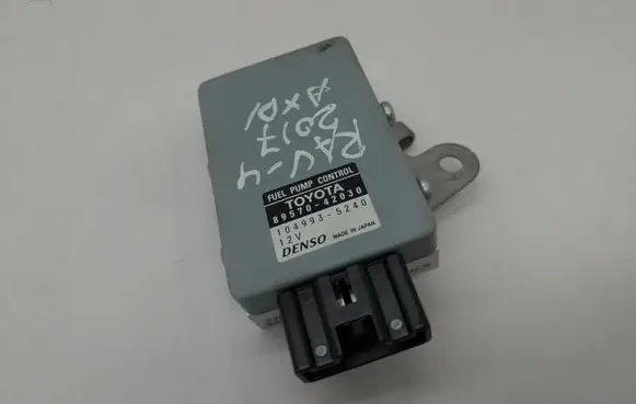 Toyota RAV 4 (XA40) Fuel injection pump control unit/module 1049935240 8957042030