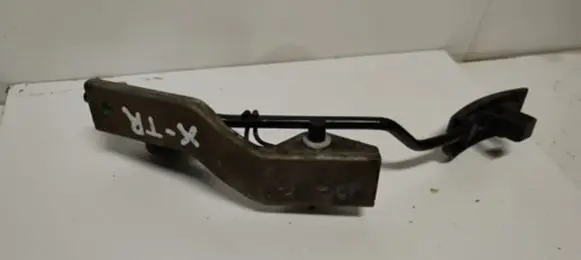 Nissan X-Trail T30 Accelerator throttle pedal