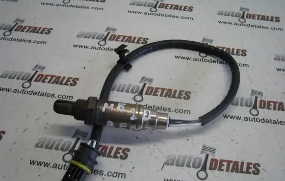 Mercedes-Benz E W210 Lambda probe sensor A0258003893