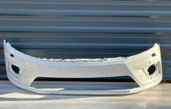 Volkswagen PASSAT CC Front bumper 3C8807221E