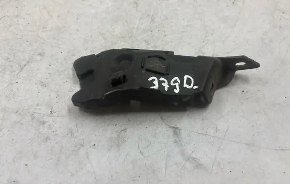 Seat Leon (1P) Rear bumper mounting bracket 