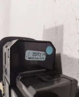 Volvo V70 Electric window control switch 9452939