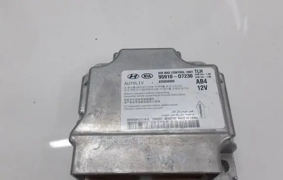 Hyundai Tucson TL Airbag control unit/module 95910-D7230
