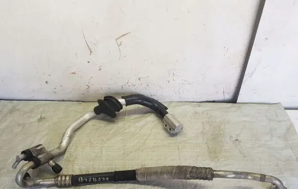 Audi A4 S4 B8 8K Air conditioning (A/C) pipe/hose 8K0260707H