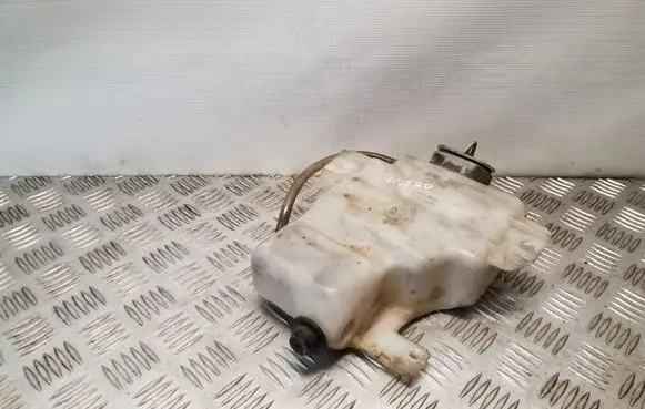 Mitsubishi Pajero Windshield washer fluid reservoir/tank 060351507