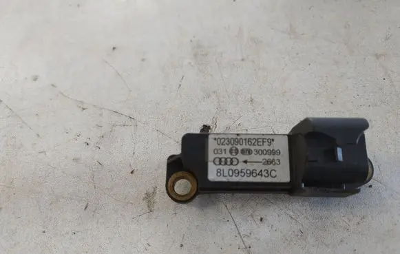 Audi A3 S3 8L Airbag deployment crash/impact sensor 8L0959643C